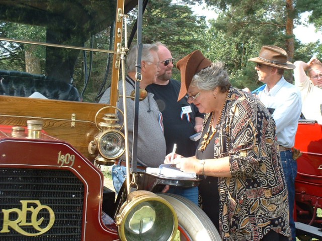 Signing Autographs