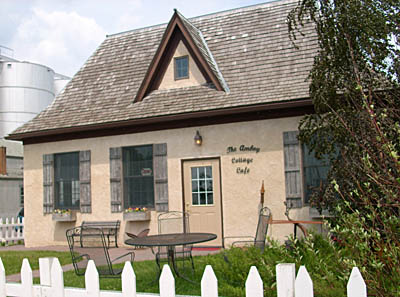 Cafe in Amboy